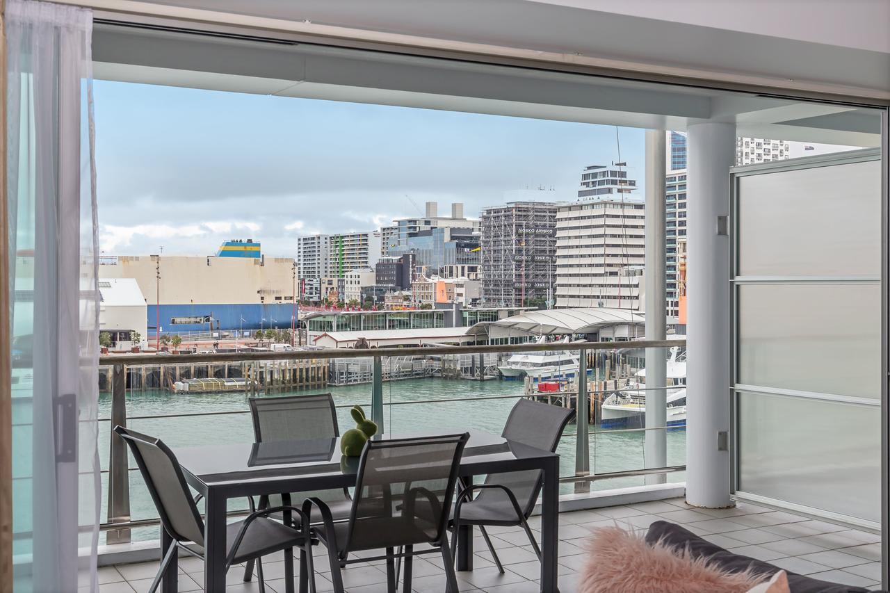 Princes Wharf Boutique Apartments Окленд Екстер'єр фото